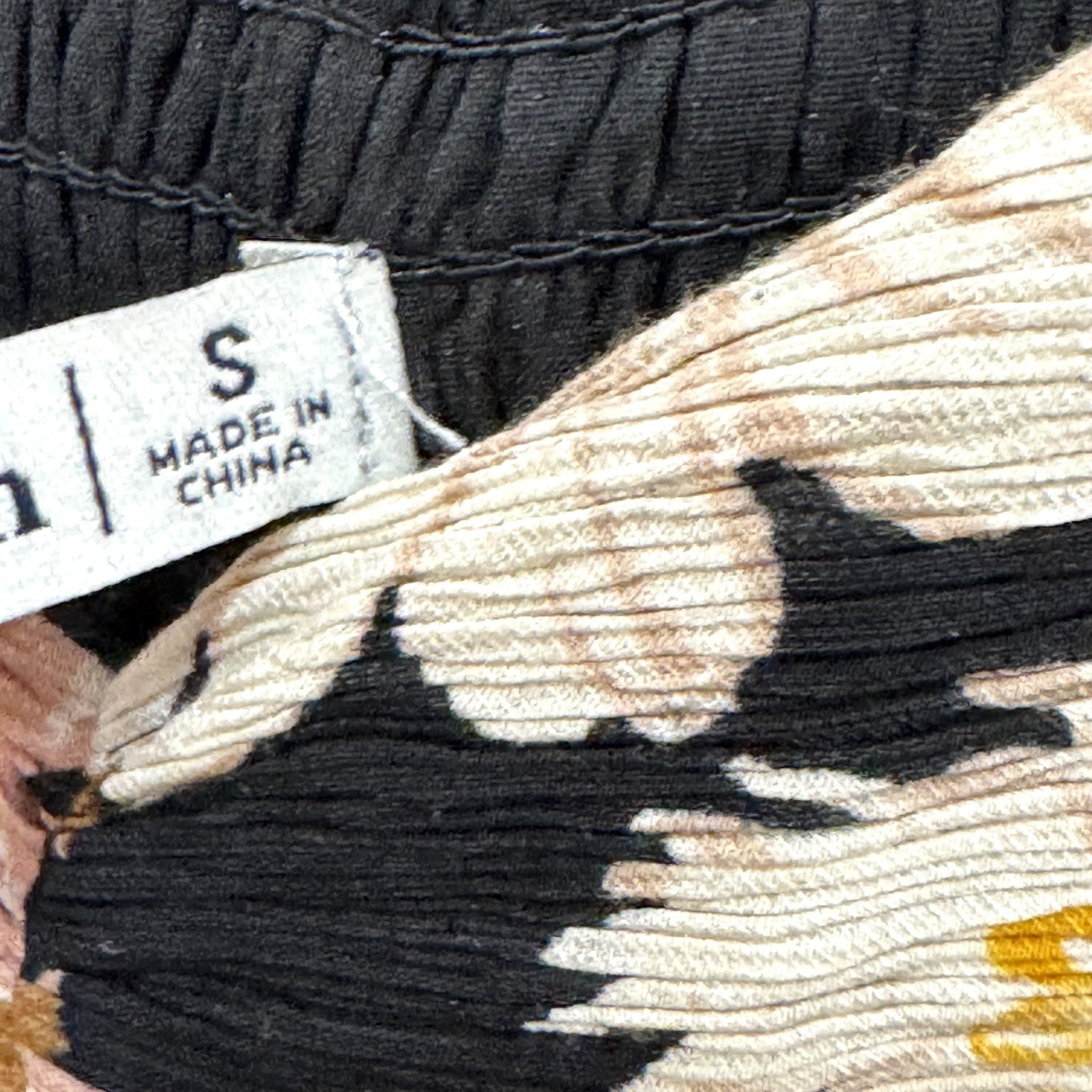 Abercrombie & Fitch Dress | Size Small | Black Floral - Flair - Style