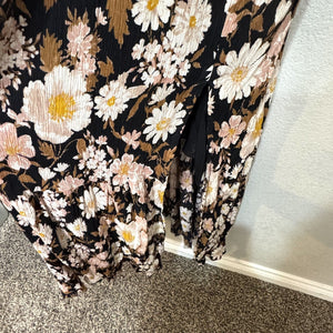Abercrombie & Fitch Dress | Size Small | Black Floral - Flair - Style