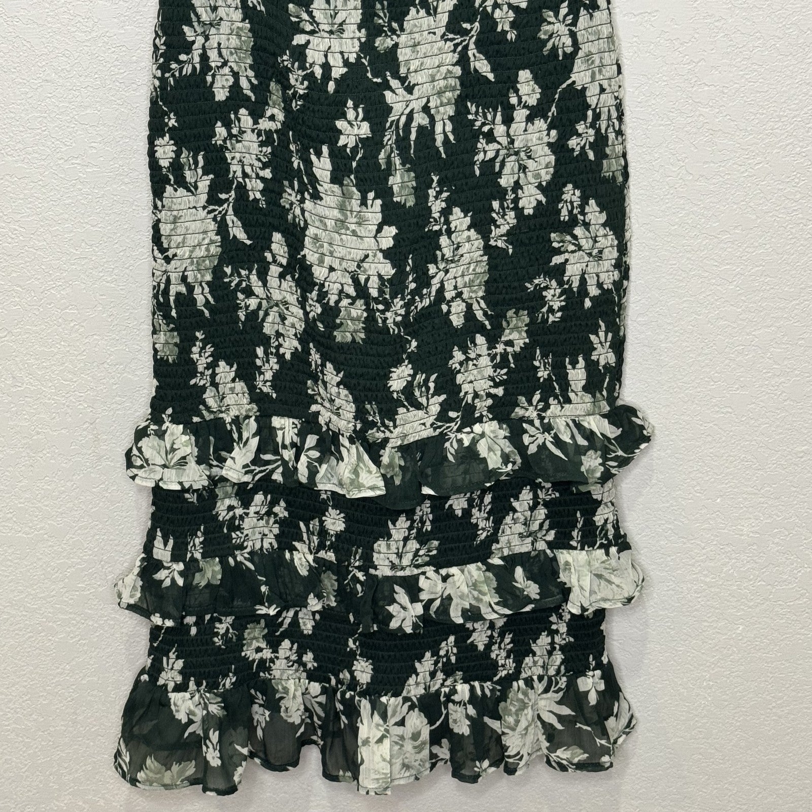Abercrombie & Fitch Dress Womens Small Green Floral Smocked Ruffle Midi Sundress - Flair - Style