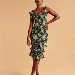 Abercrombie & Fitch Dress Womens Small Green Floral Smocked Ruffle Midi Sundress - Flair - Style