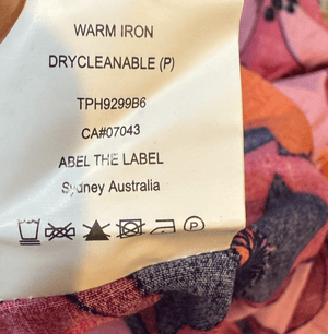 Able The Label Hollywood Halter Dress Size Medium NEW Bright Tropical Bird Print - Flair - Style
