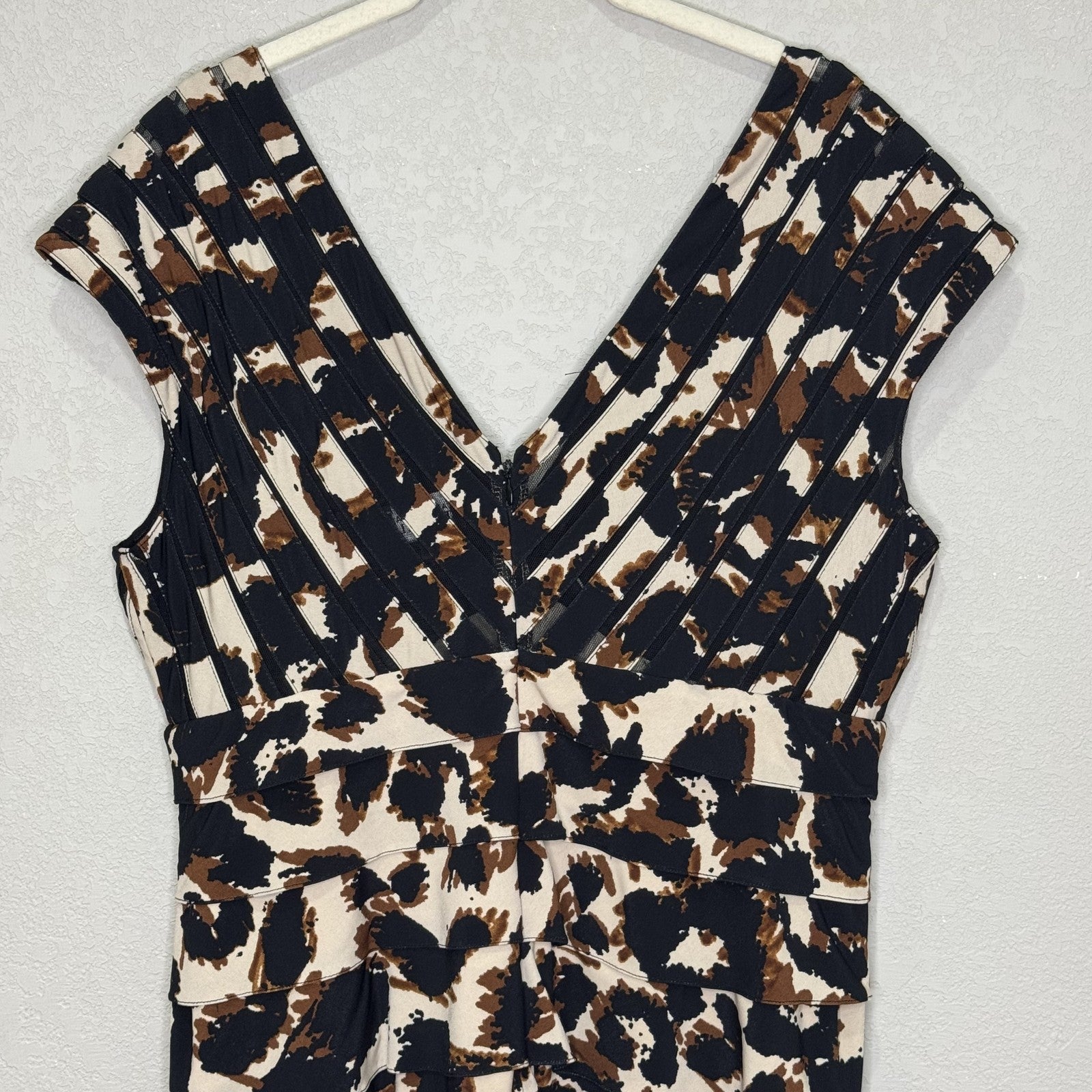 Adrianna Papell Dress Womens 14 Sheath Animal Print Ruched V Neck Cocktail Party - Flair - Style