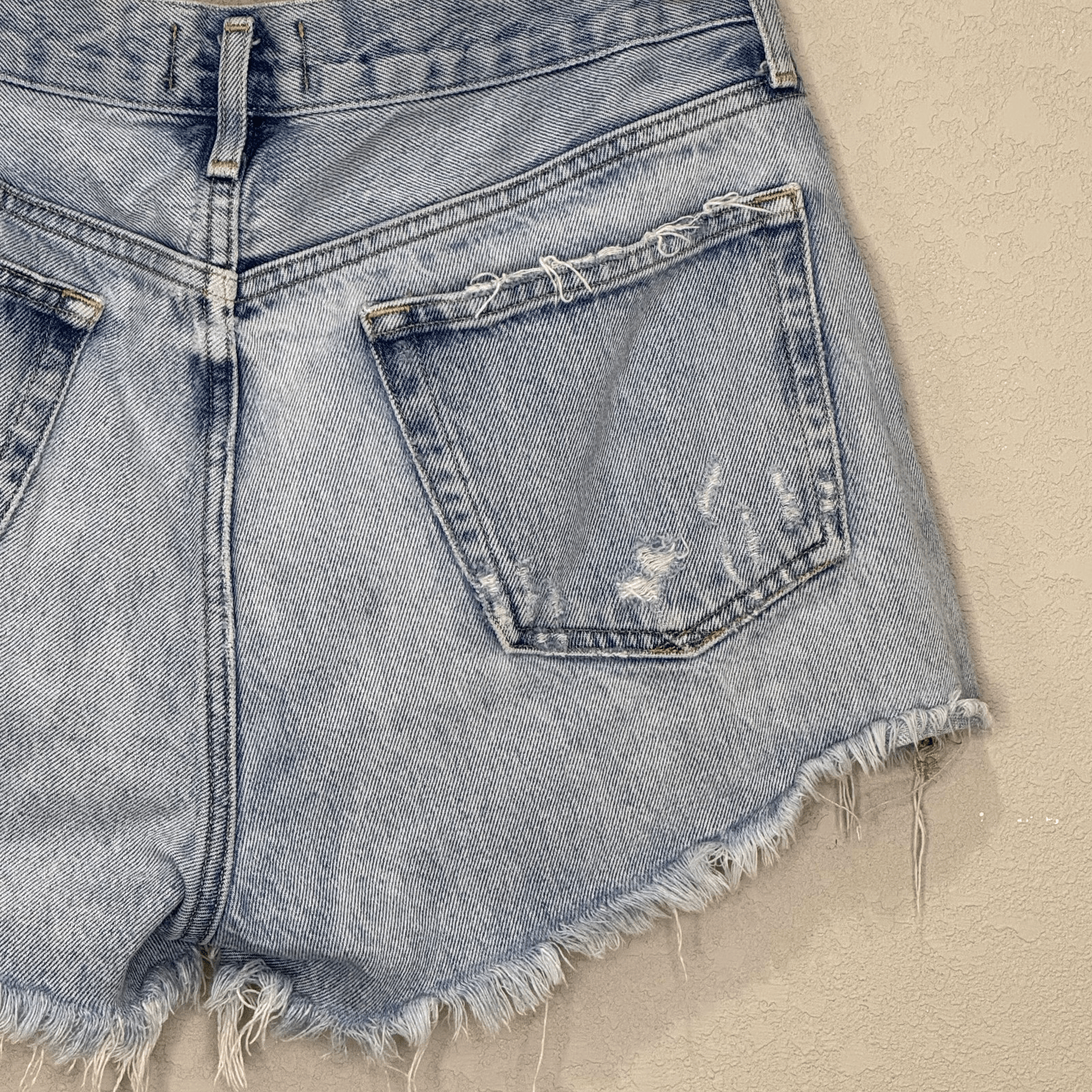 AGOLDE Shorts 28 Blue Parker Distressed High Rise Denim Frayed Hem Cutoff Grunge - Flair - Style