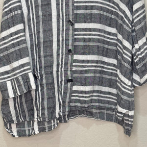 Ali Miles Womens Tunic Top Size 1X Linen Black Grey White Stripes Buttons Artsy - Flair - Style