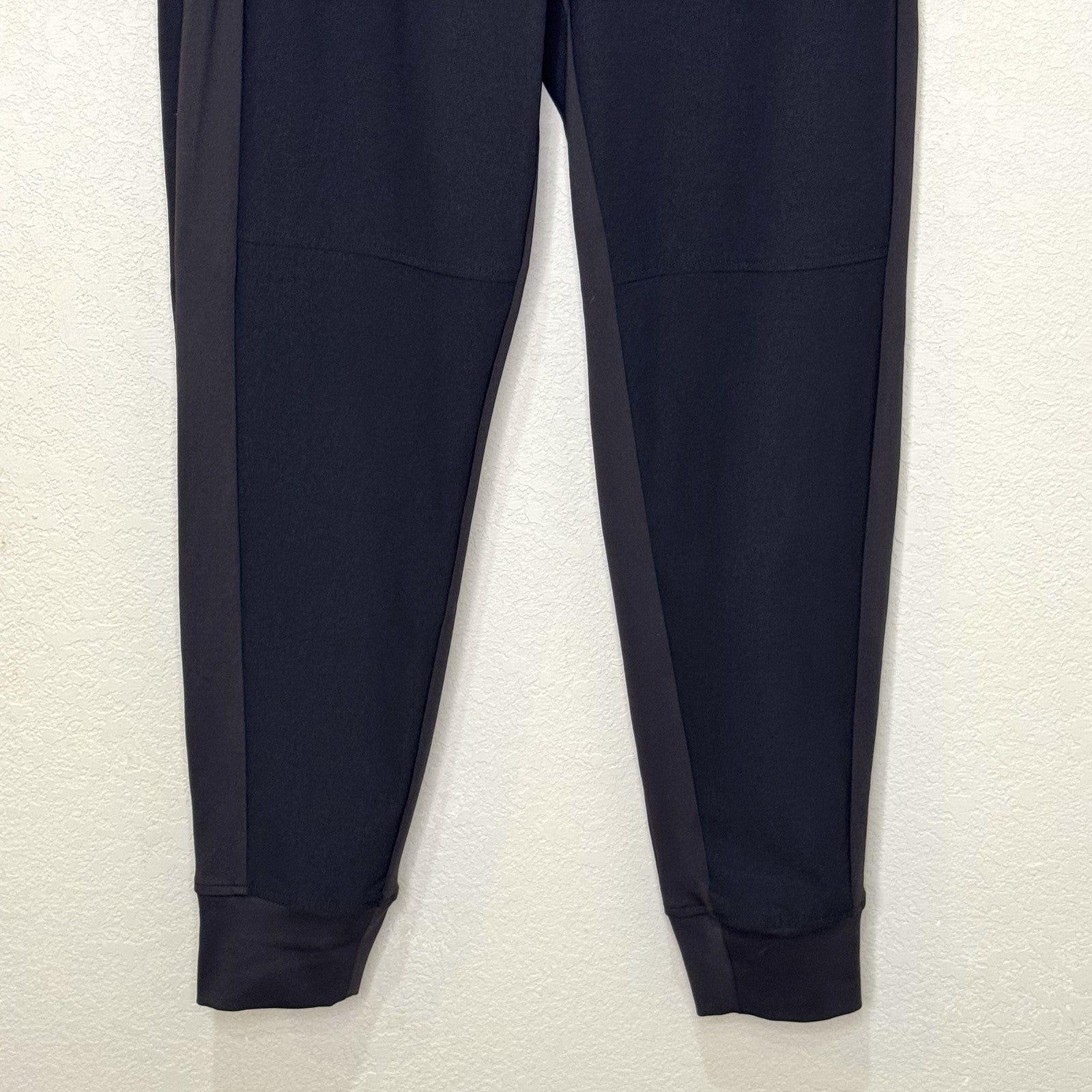 Athleta Pants Womens 6 Jogger Tapered Zip Pocket Nylon Spandex FA23 Activewear - Flair - Style