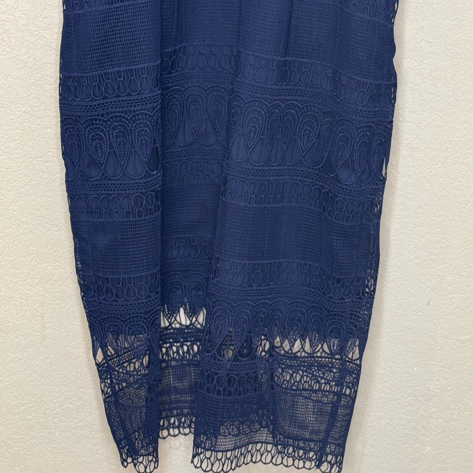 BARDOT NEW Mariana Lace Bodycon Dress Size 8 navy Blue NEW $149 - Flair - Style
