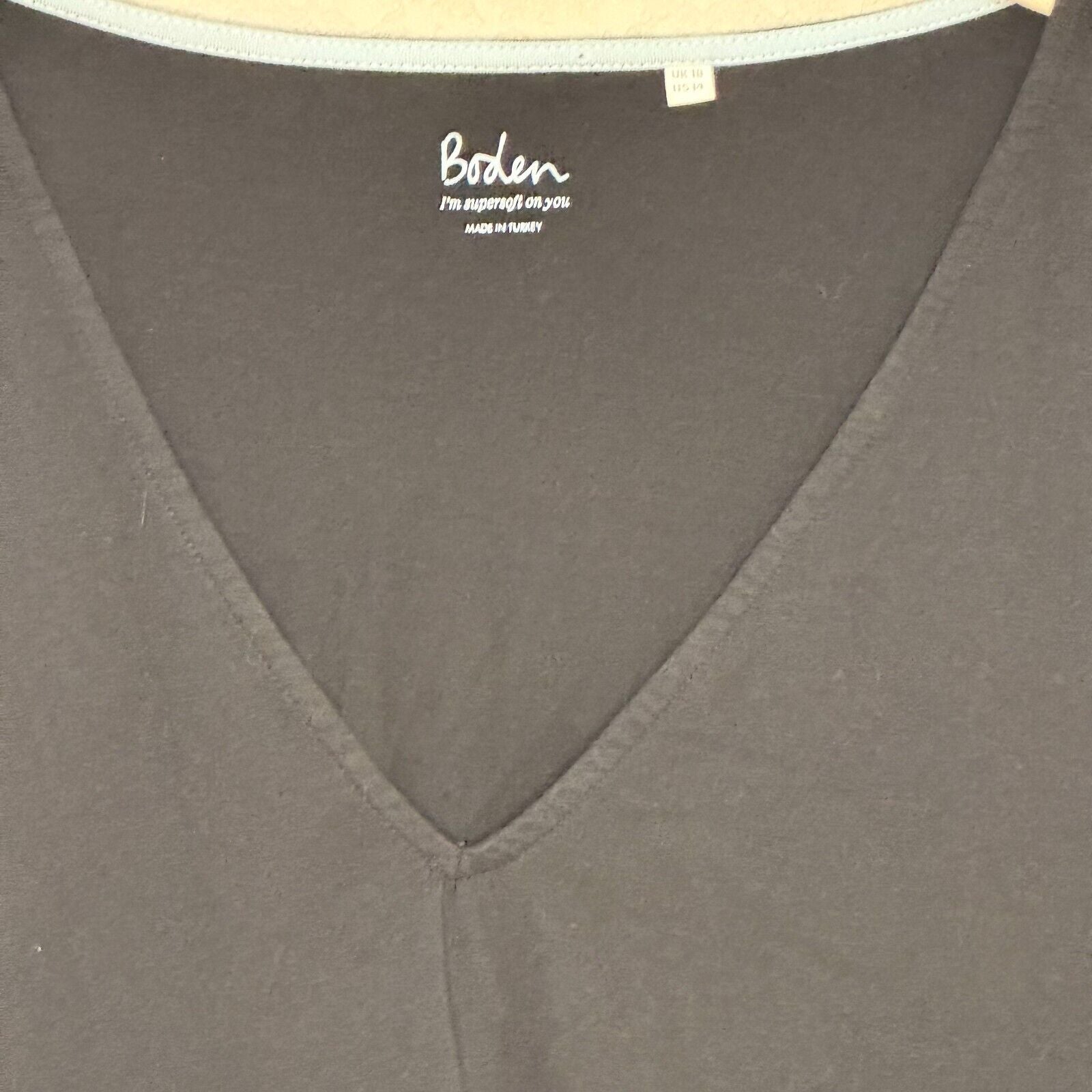 Boden Supersoft Black Flutter Sleeve Tee Shirt Size 14 Cotton Modal - Flair - Style