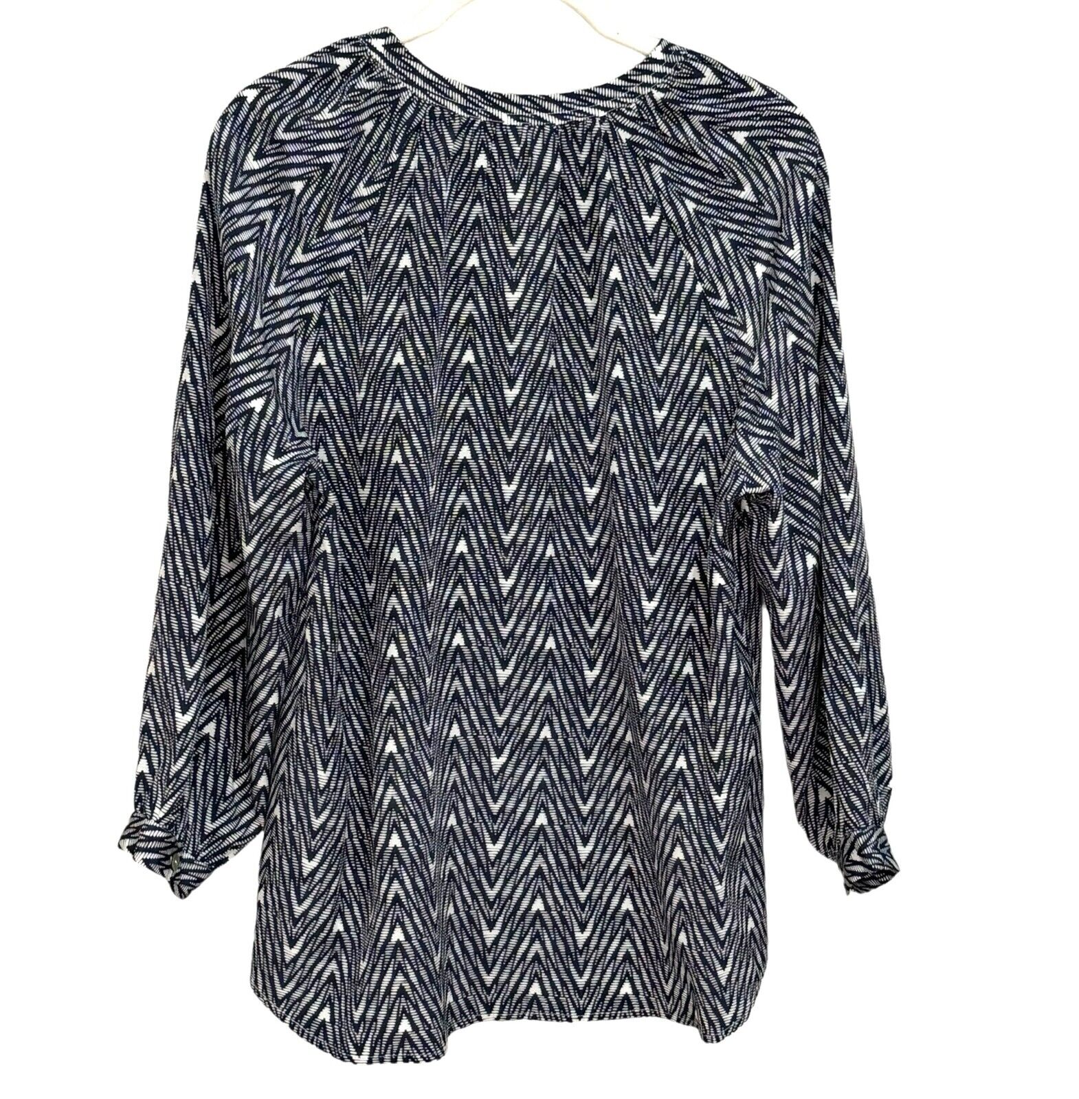 Ellie Kai Blue White Pattern Silk Long Sleeve Blouse Size 10 - Flair - Style