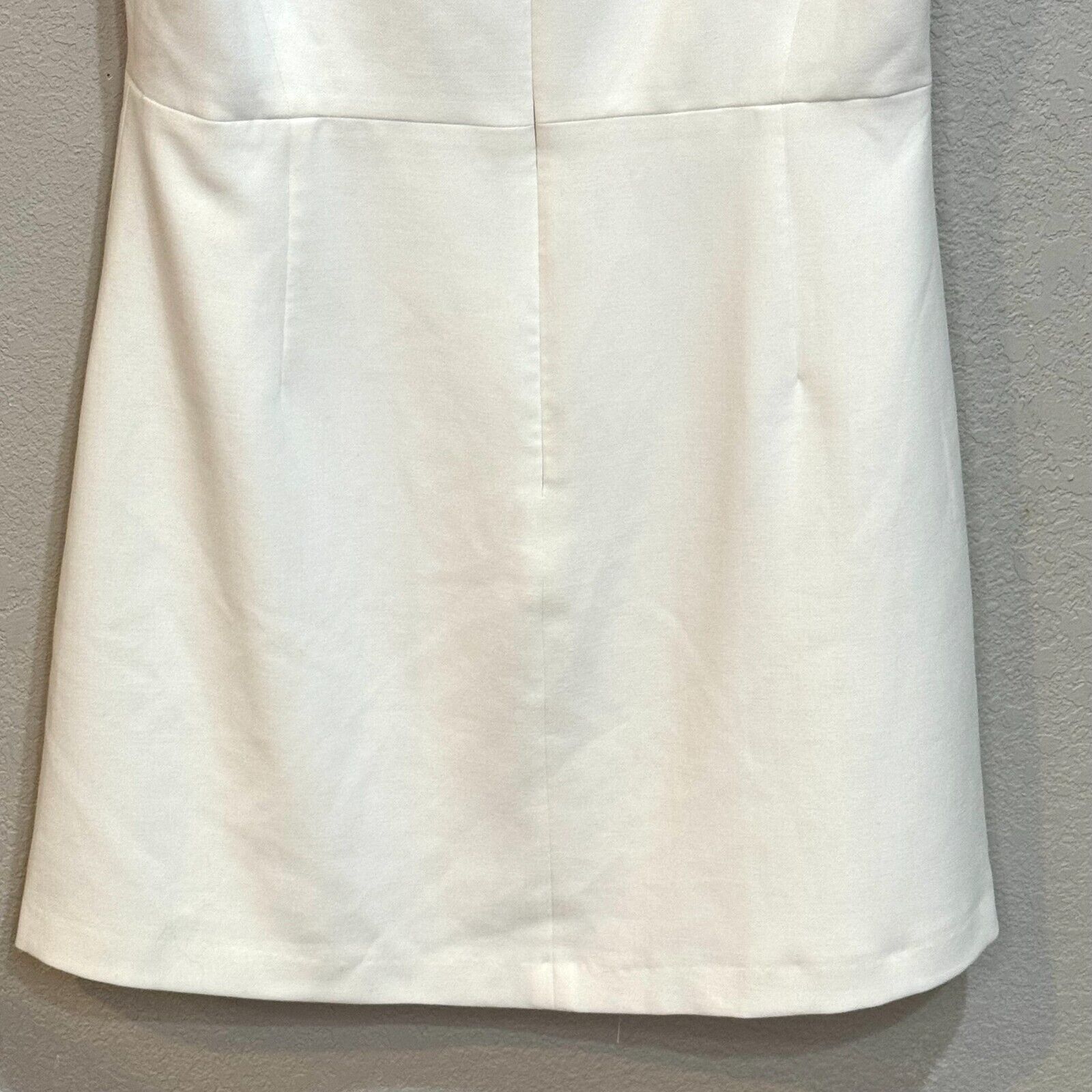 French Connection Dress Size 8 Whisper White Mini Ruffle Neck Sleeveless - Flair - Style