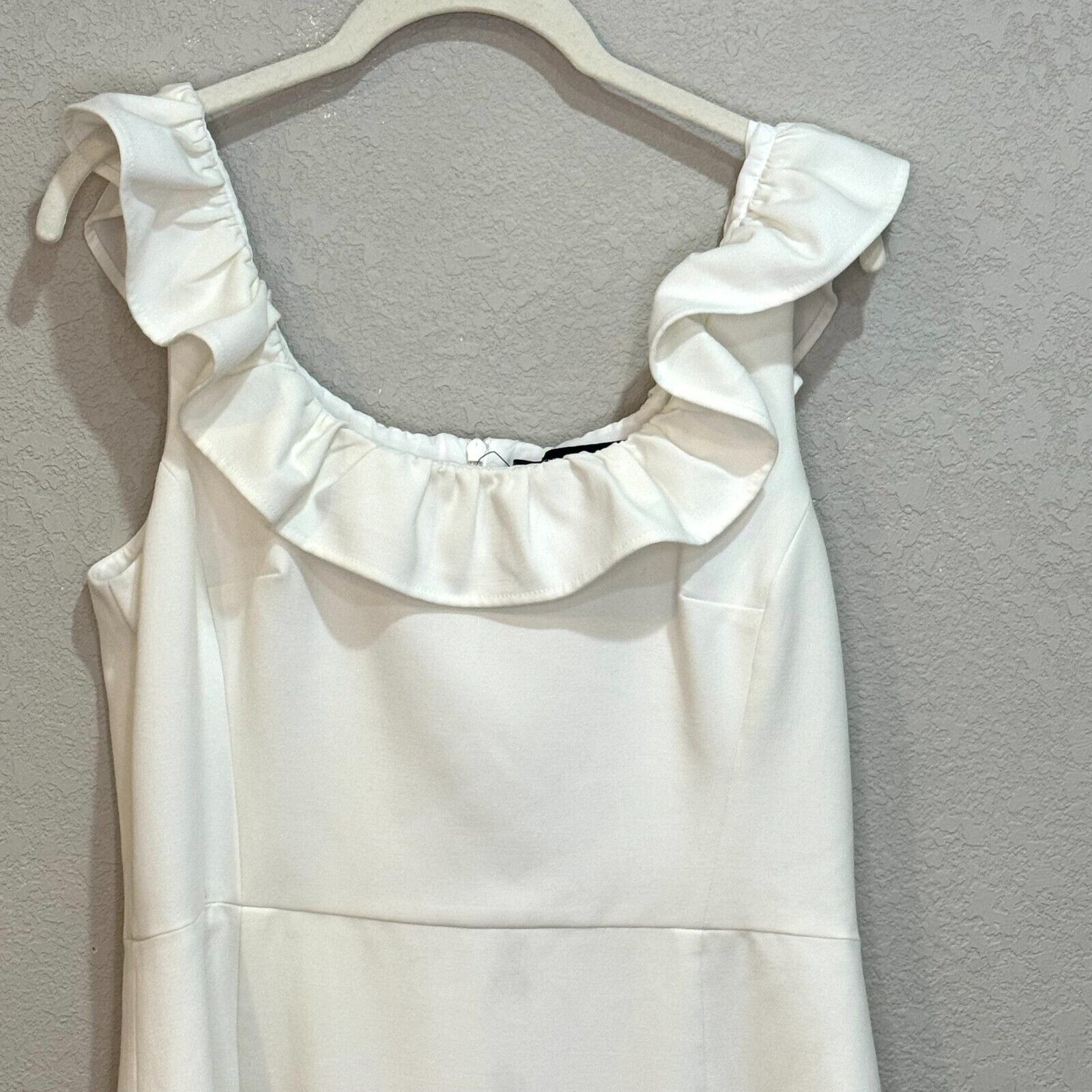 French Connection Dress Size 8 Whisper White Mini Ruffle Neck Sleeveless - Flair - Style
