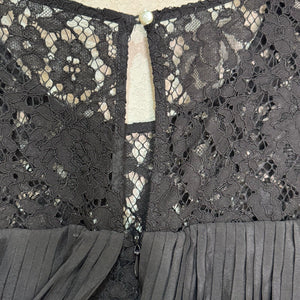 J. Crew Top Size 00 Black Pleated Lace Top NEW $98 Body is Lined - Flair - Style