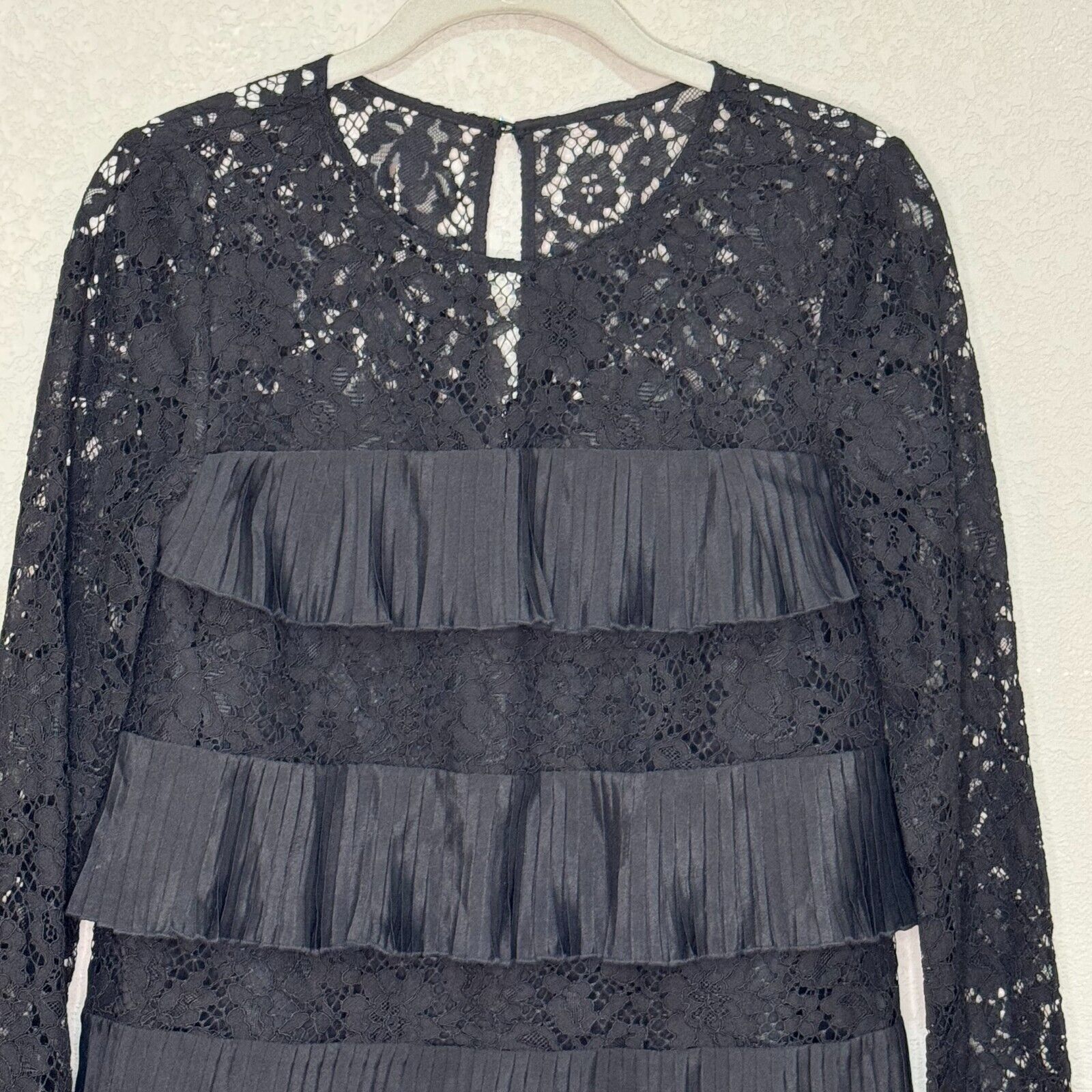 J. Crew Top Size 00 Black Pleated Lace Top NEW $98 Body is Lined - Flair - Style