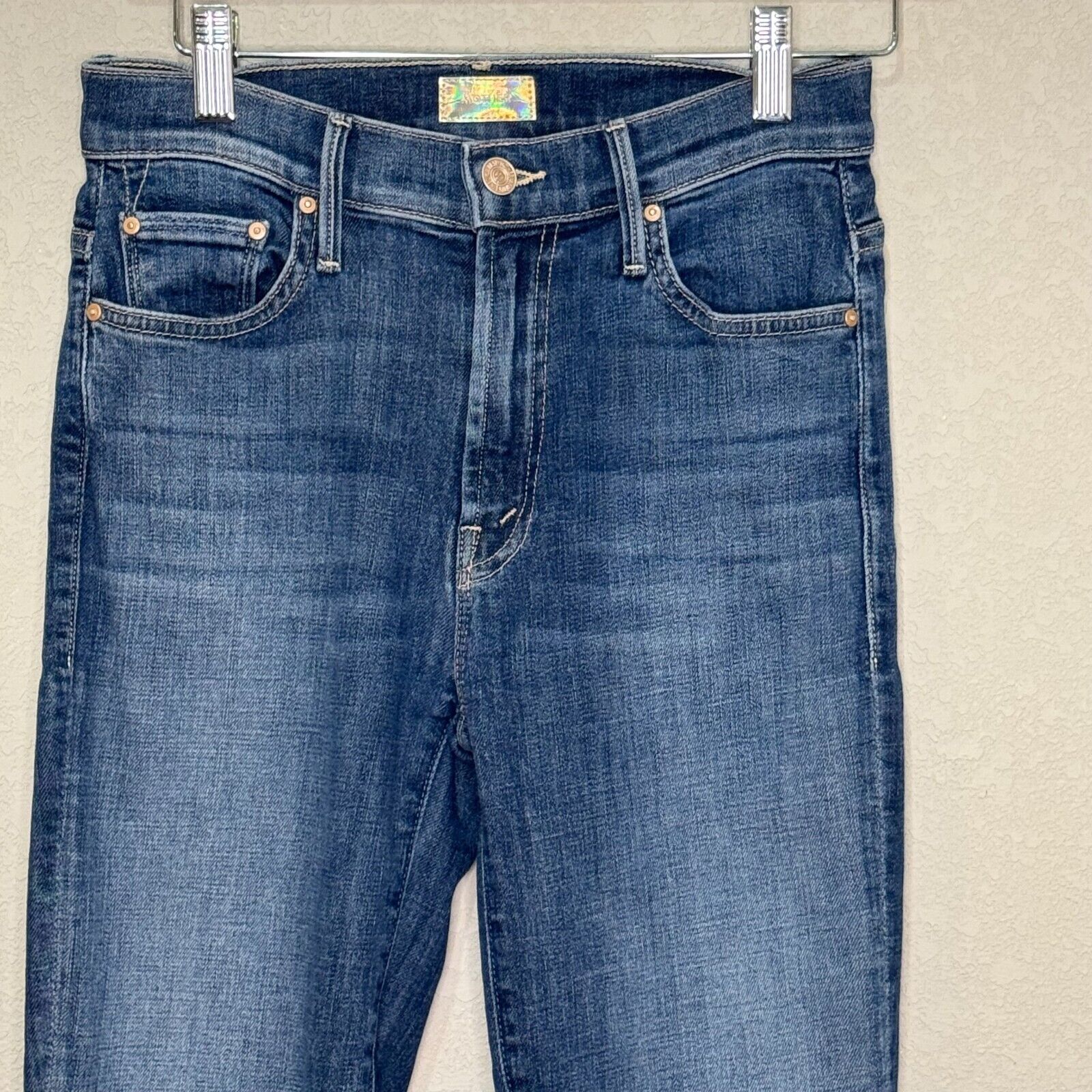 MOTHER The Insider Crop Step Fray Jeans Size 25 Blue Girl Crush - Flair - Style