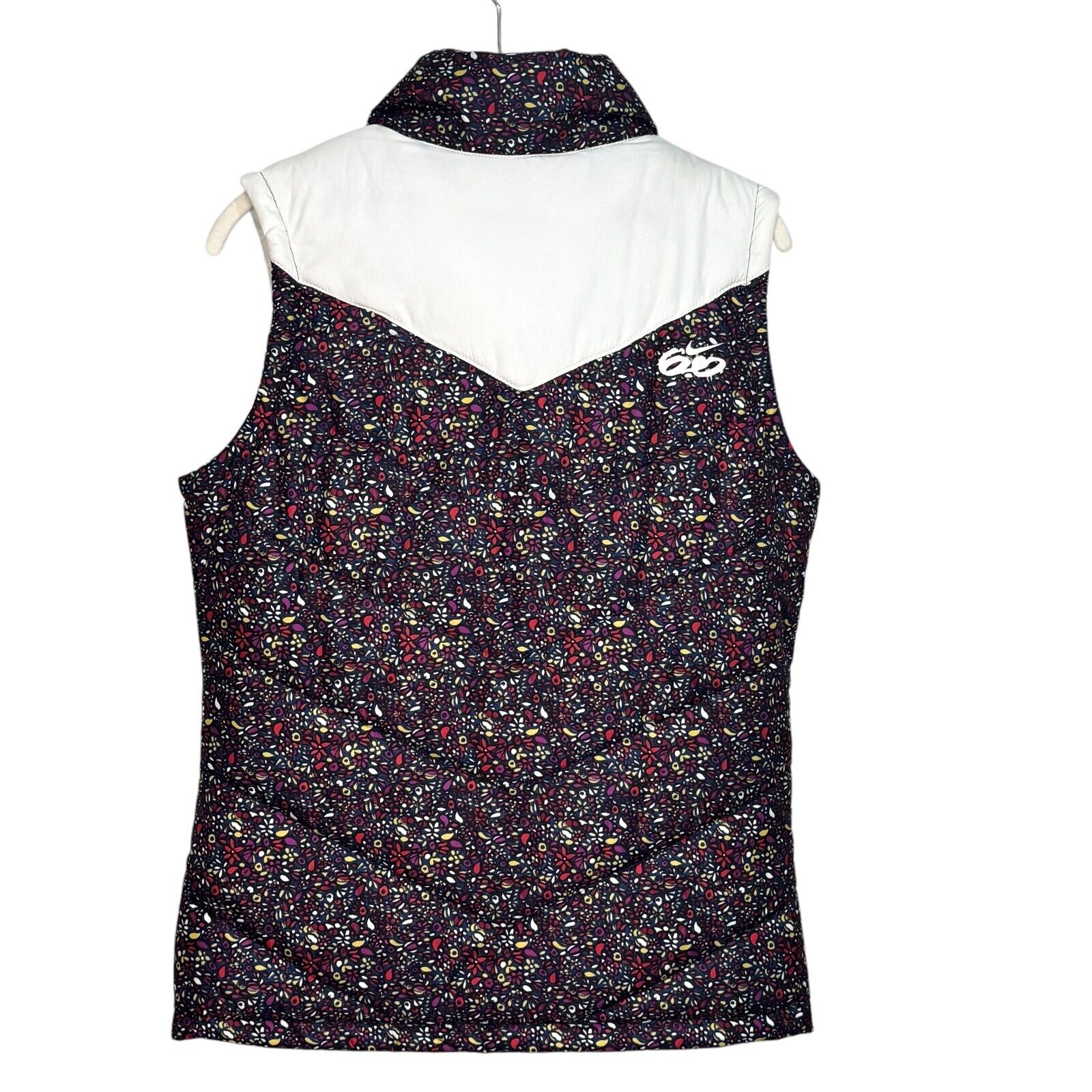 Nike Womens Puffer Vest Size XS Floral Ski 6.0 - Flair - Style