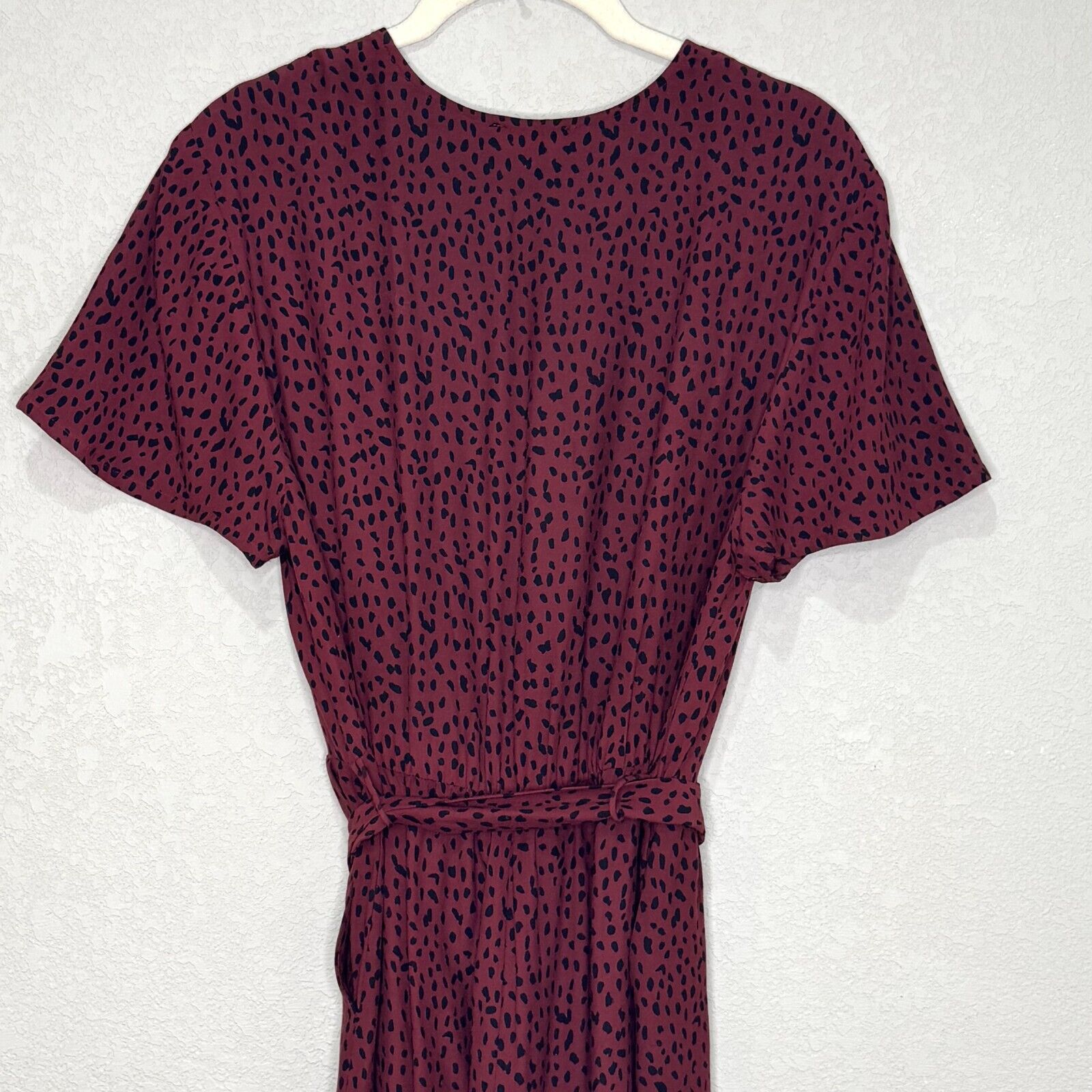 Rails V - Neck Jumpsuit Size Small Rust / Burgundy Spotted Animal Print - Flair - Style