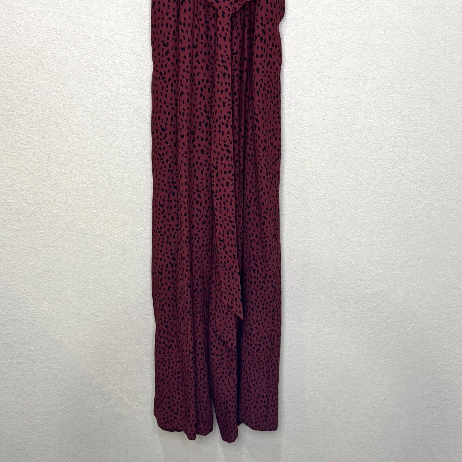Rails V - Neck Jumpsuit Size Small Rust / Burgundy Spotted Animal Print - Flair - Style