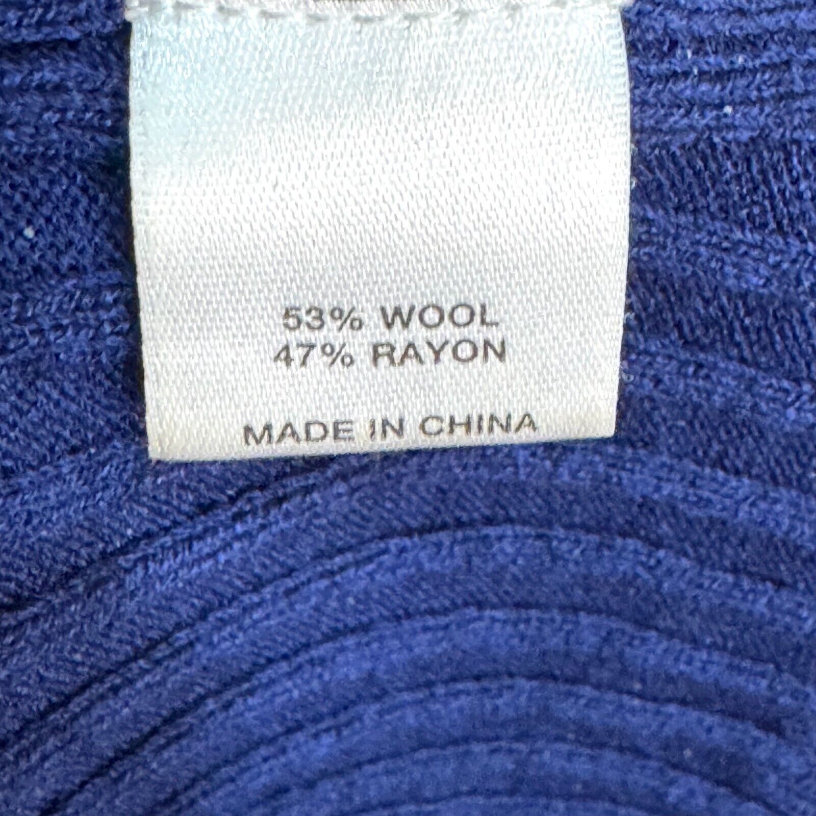 St. John Blue Ribbed Knit Top Size Large Long Sleeve Wool Rayon - Flair - Style