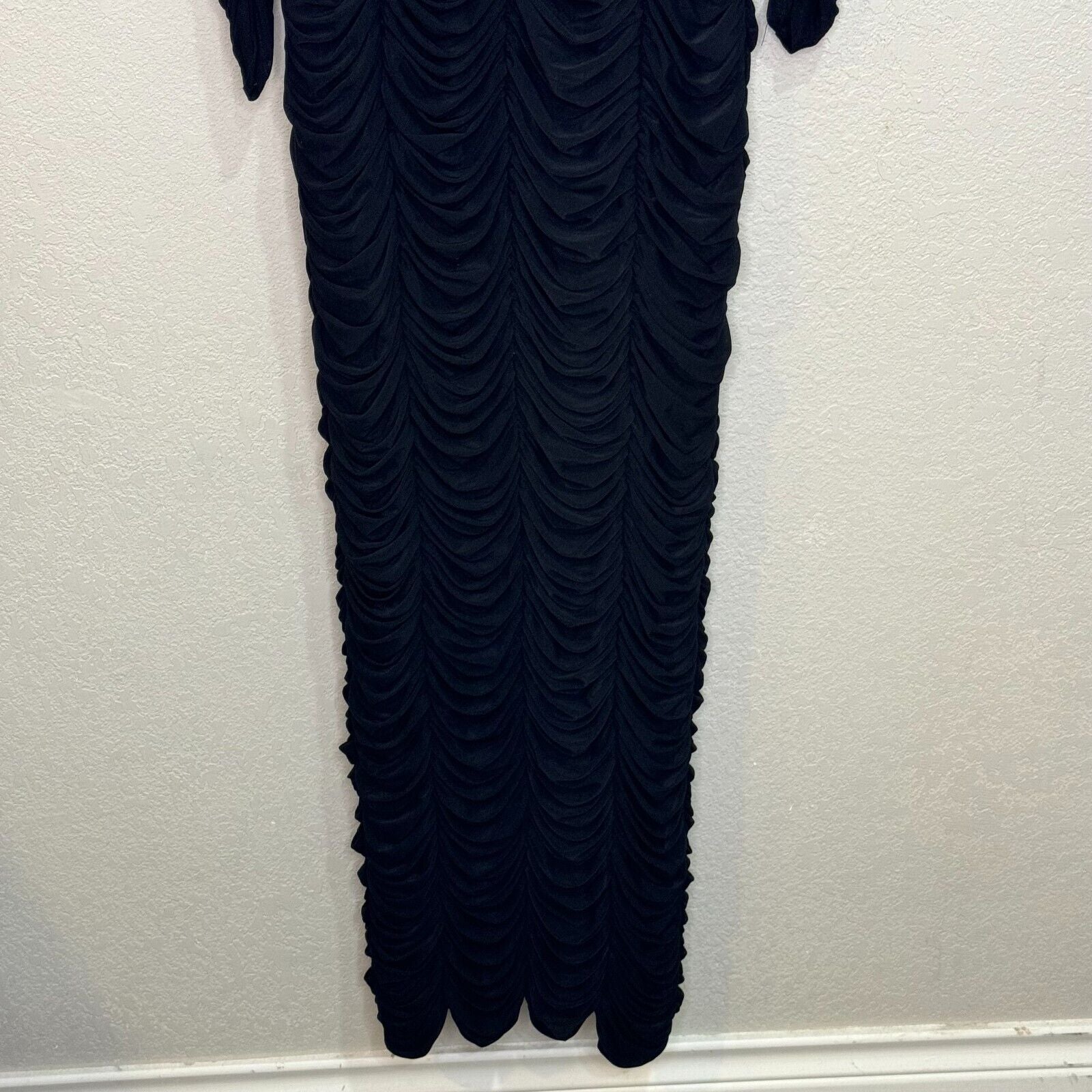 Sue Wong Nocturne Maxi Dress Gown Size 8 Black Long Sleeve Ruched - Flair - Style