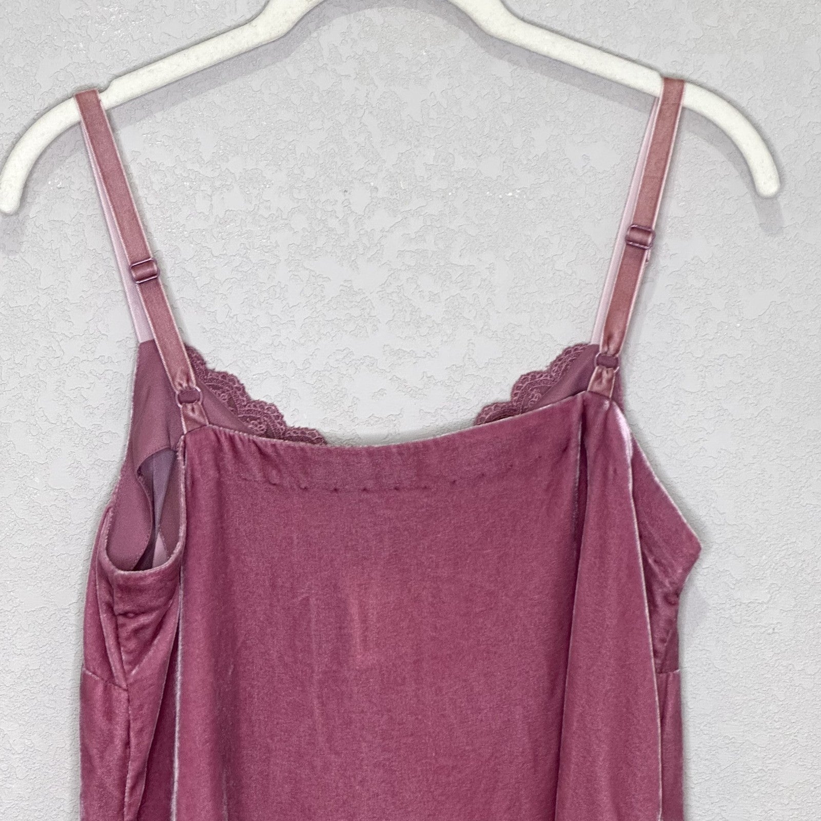 Sundance Camisole Womens XS Velvet Silk Lace Trim Adjustable Strap Tank Top NEW - Flair - Style