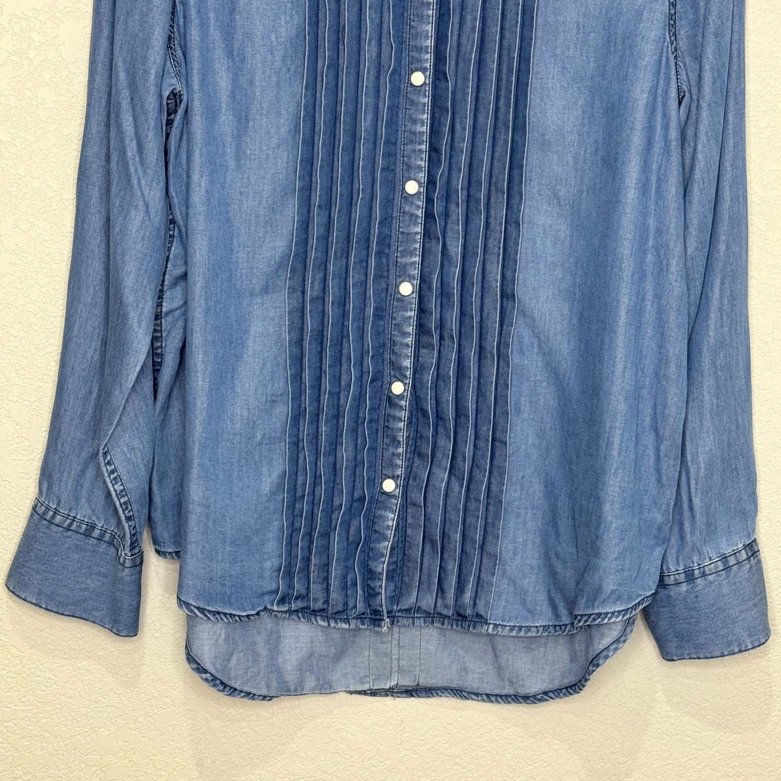 Sundance Tessa Shirt Medium Blue Pleated Front Tencel Chambray Button Down Top - Flair - Style