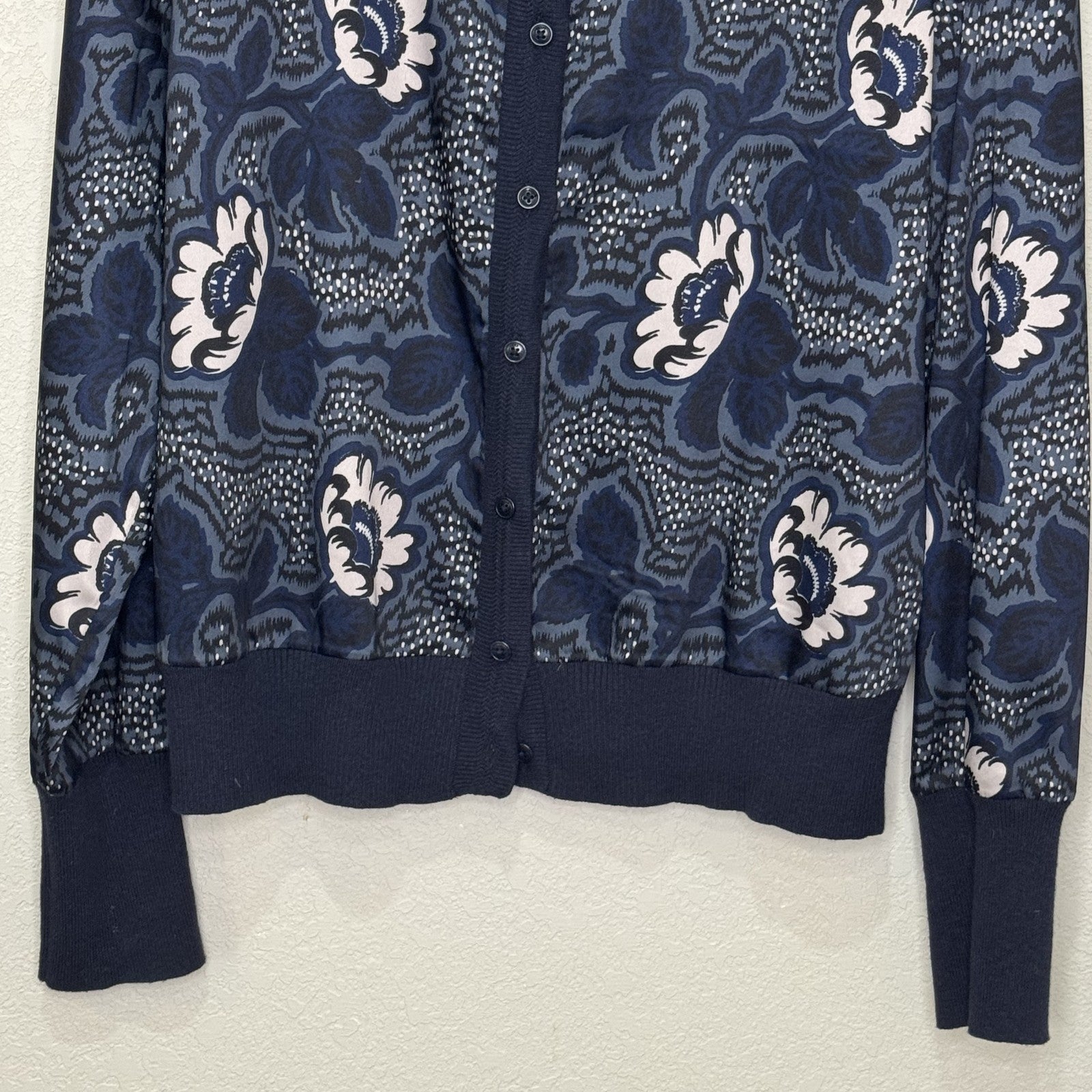 Ted Baker Sweater Womens 10 (TB 4) Floral Button Front Cardigan Long Sleeve - Flair - Style