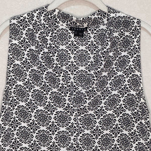 Theory Black White Print Silk Hylin Tank Size Large V Neck Career Wear - Flair - Style