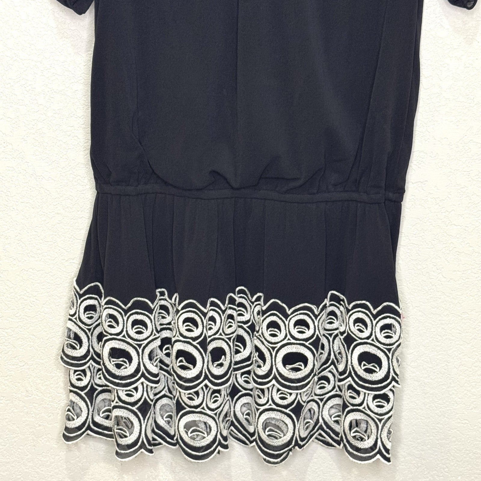 VTG Vivienne Tam Dress Y2K Petite Embroidered Zipper Trim Neckline Size 2 - Flair - Style